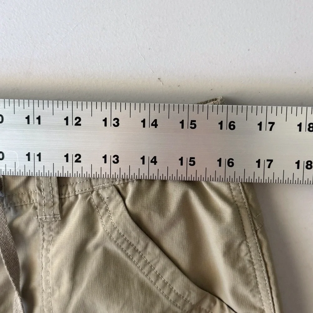 The North Face Womens Horizon Capri Hiking Pants Khaki Tan Nylon Size 10